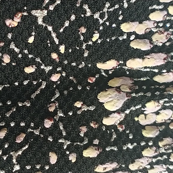 Top - Picture 4 of 4